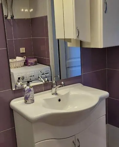 La Perla 아파트 우마그